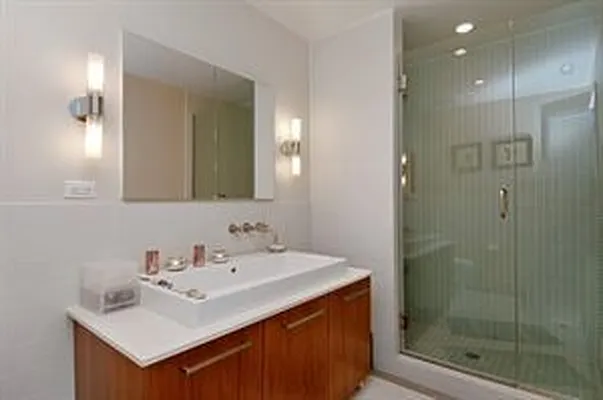 Sold by Douglas Elliman | media 16