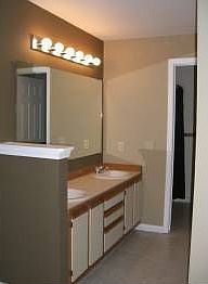 2nd image of 11419 99th Pl NE APT 303