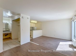 5751 Camellia Ave APT 203, North Hollywood, CA 91601
