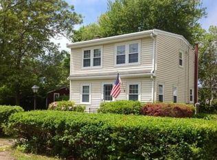 15 Mason St, Buzzards Bay, MA 02532