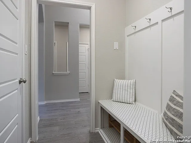 708 Arroyo Dorado — Photo 26