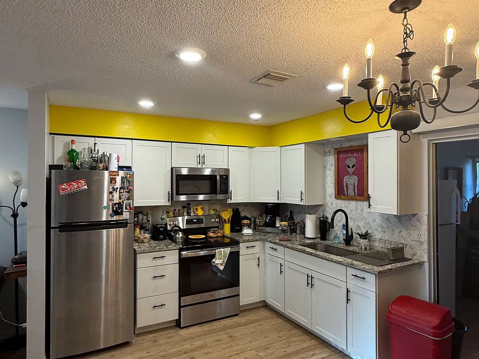 2 bed, 1000 sqft, $1,600 — Photo 2