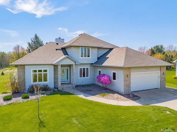 6338 Fox Run, Sun Prairie, WI 53590