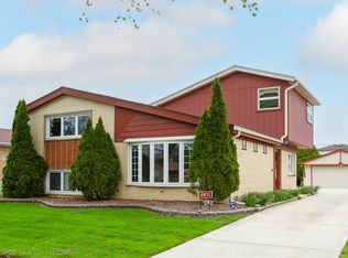 10733 Lawler Ave, Oak Lawn, IL 60453