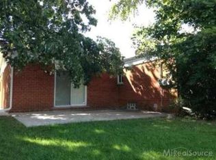 3195 Firestone Dr, Sterling Heights, MI 48310