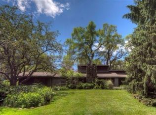 38775 W Forteen Mile Rd, Farmington Hills, MI