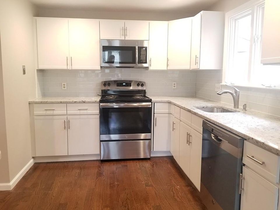 99 Metropolitan Ave Ashland, MA Zillow Apartments for Rent in Ashland