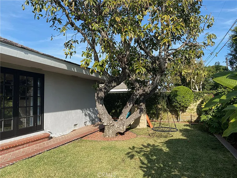 13692 Rushmore Ln — Photo 13