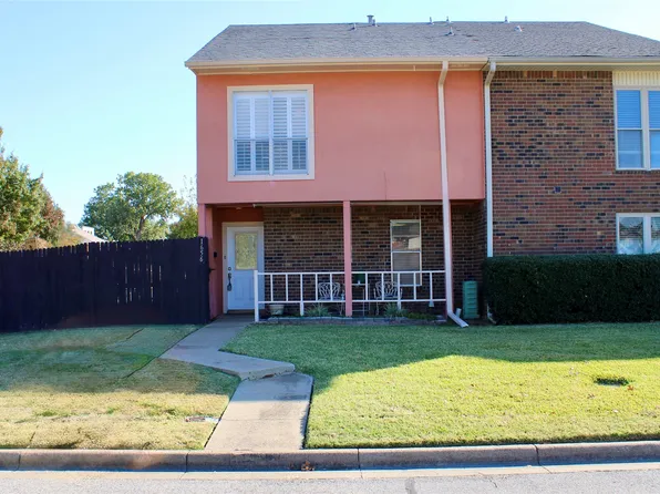 1656 Sonnet Dr, Grapevine, TX 76051