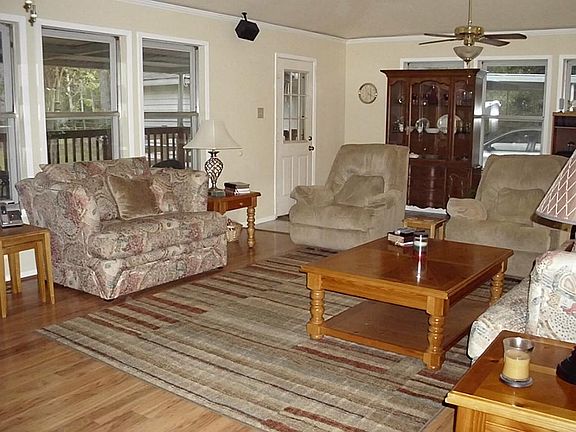 3rd image of 23334 Honey Bee Ln