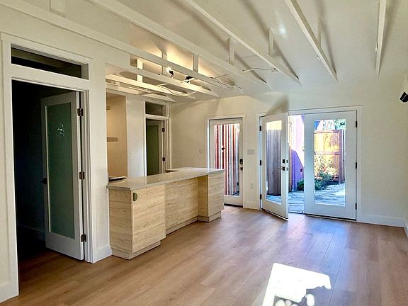 3rd image of 1827 N Avenue 46 #1B-1BA