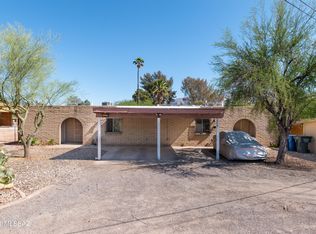 3227 E Kleindale Rd, Tucson, AZ 85716