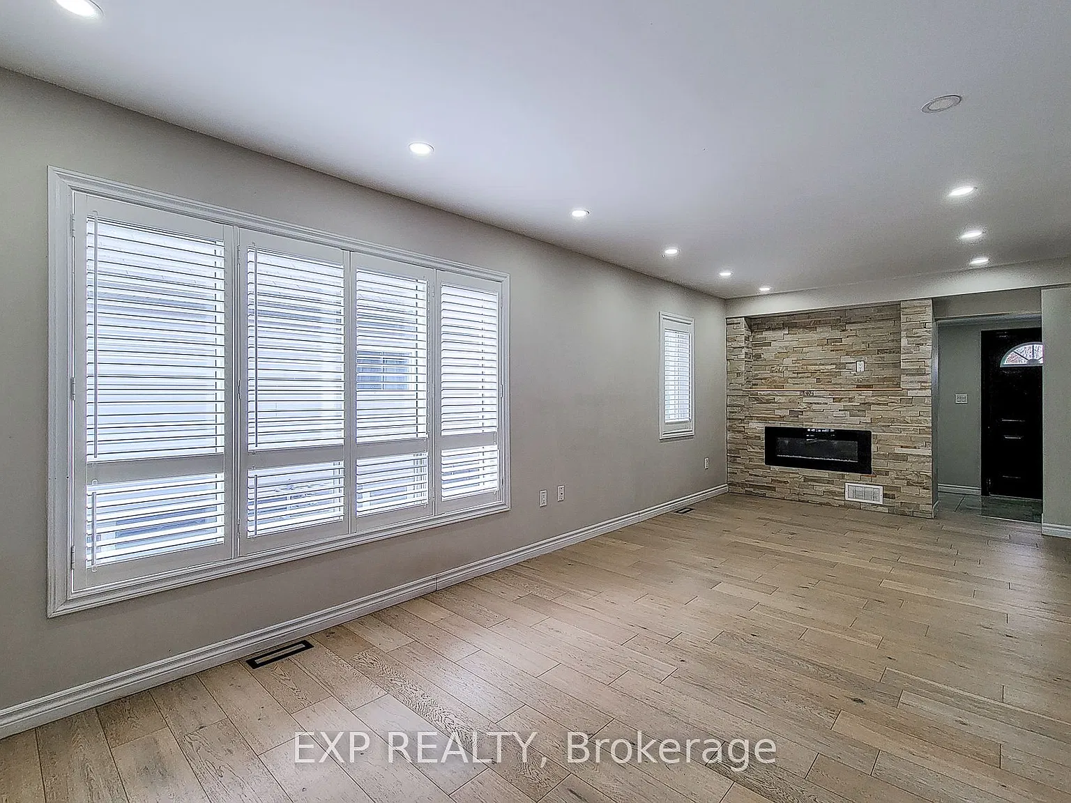 4 bed, $2,750 — Photo 3