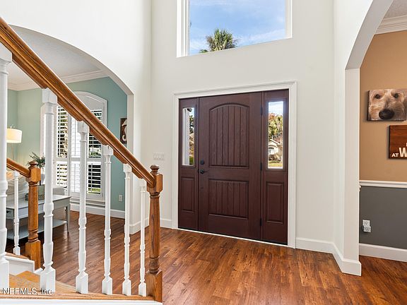 3rd image of 368 SAWMILL Lane