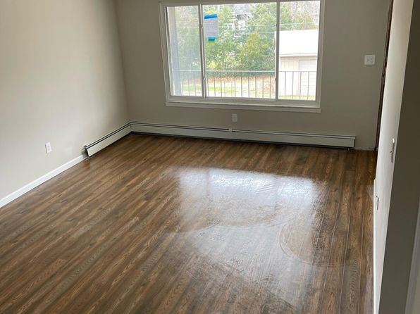 45860 Cass Ave APT 2