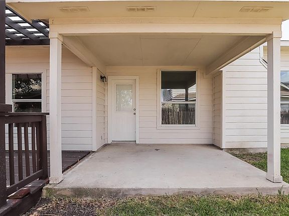 5th image of 3911 Bonnie Ln