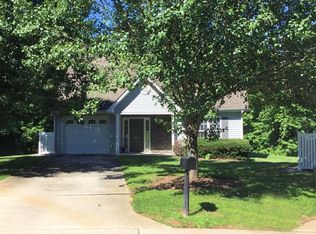 5740 Regents Village Dr, Winston Salem, NC 27103