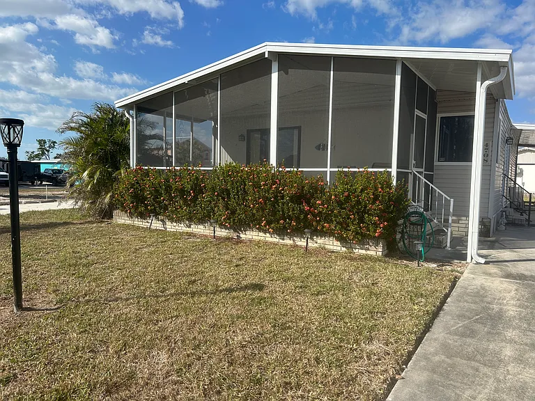 4708 Bali Hai Ln — Photo 22