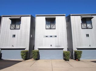 5216 Blossom St APT C, Houston, TX 77007
