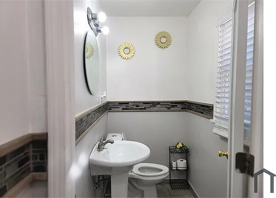 18003 Hartwell Ave — Photo 3