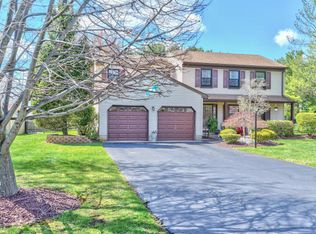 6 Reston Rd, Manalapan, NJ 07726
