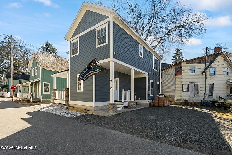 4th image of 26 Albany Avenue
