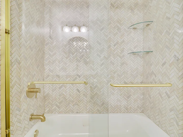 1001 Pinecrest Cir #C — Photo 22