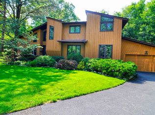 59 Cedar Ln, Closter, NJ 07624