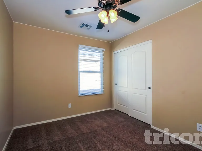 29250 W Weldon Ave — Photo 12