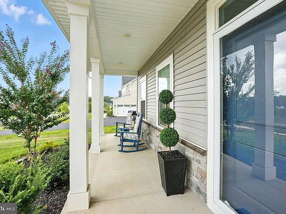 2nd image of 6589 Bob White Dr