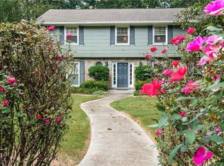 6320 River Overlook Dr NW, Sandy Springs, GA 30328