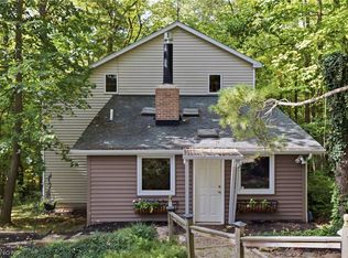 13774 Oak Tree Trl, Newbury, OH 44024