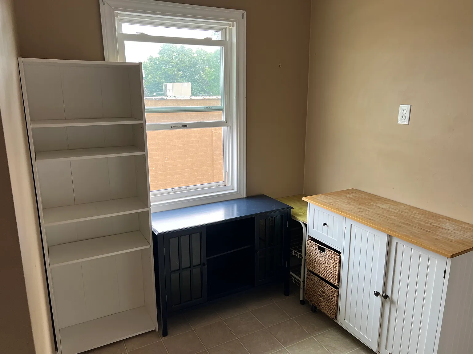 1 bed, 600 sqft, $800 — Photo 2