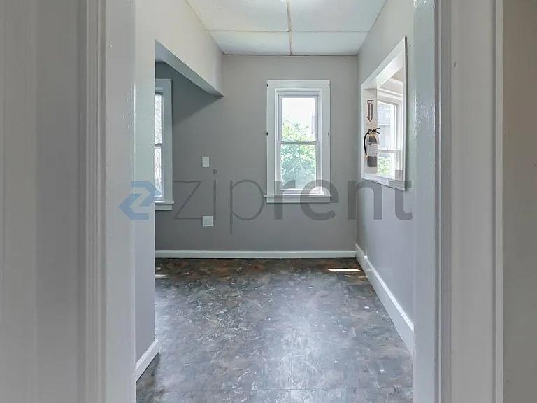 30 Forest Park Ave #1 — Photo 10
