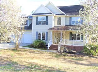 326 Cresthaven Dr, Sanford, NC 27332