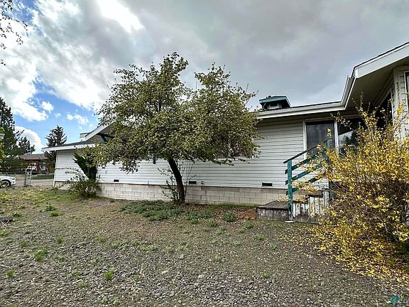 2nd image of 692-435 Lahonton Heights Dr