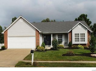 2545 Dunmore Cir, O'Fallon, MO 63368