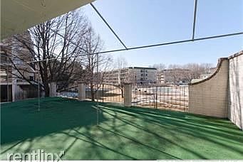 34'x19' deck overlooking pool