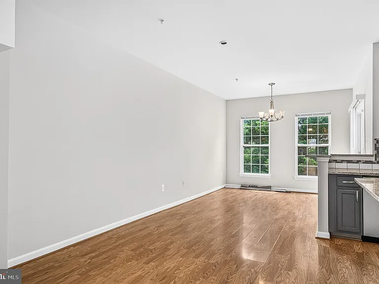 9743 Quiet Brook Ln — Photo 8
