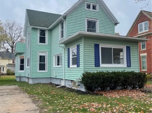 212 Ingersoll St, Albion, NY 14411