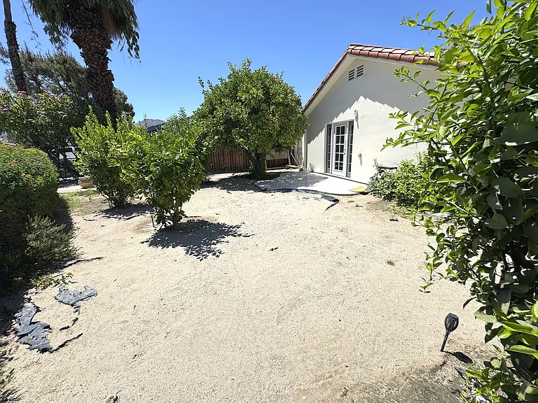74431 De Anza Way #A — Photo 16