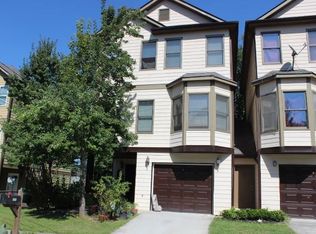 747 Prince Pl NW, Atlanta, GA 30318