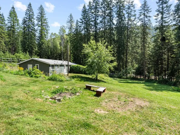 3891 Sullivan Lake Rd, Ione, WA 99139