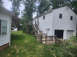 8636 McCaw Dr, North Chesterfield, VA 23235
