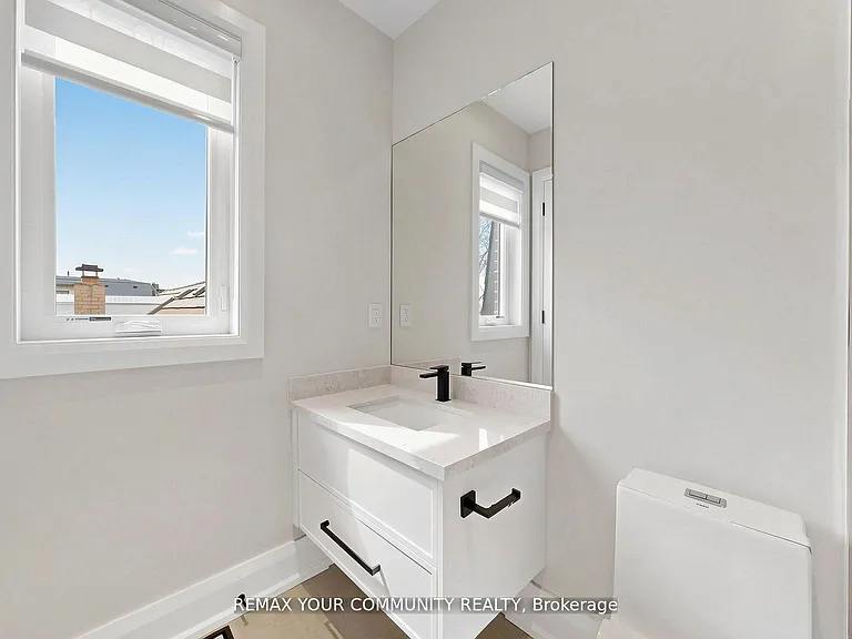 97 Ranee Ave — Photo 33