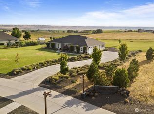 34 Ponderosa Ct, College Place, WA 99362