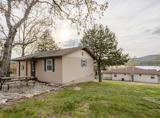 47 Misty Den Dr, Reeds Spring, MO 65737
