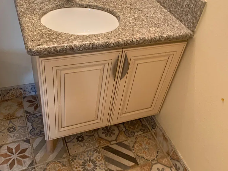 1726 Winona Blvd #201 — Photo 53