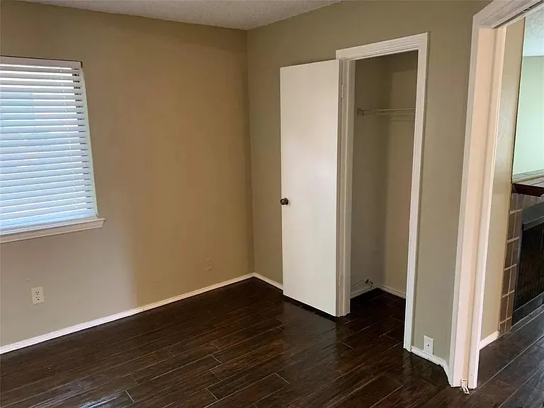 2310 Balsam Dr #B110 — Photo 4
