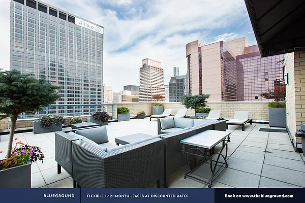 Rented by The Blueground | media 15